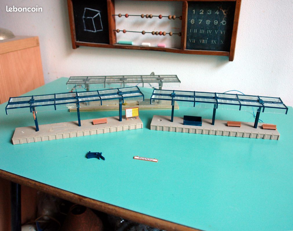 Maquette De Quais De Gare Vollmer - Échelle HO - Occasion - Fabrication Française