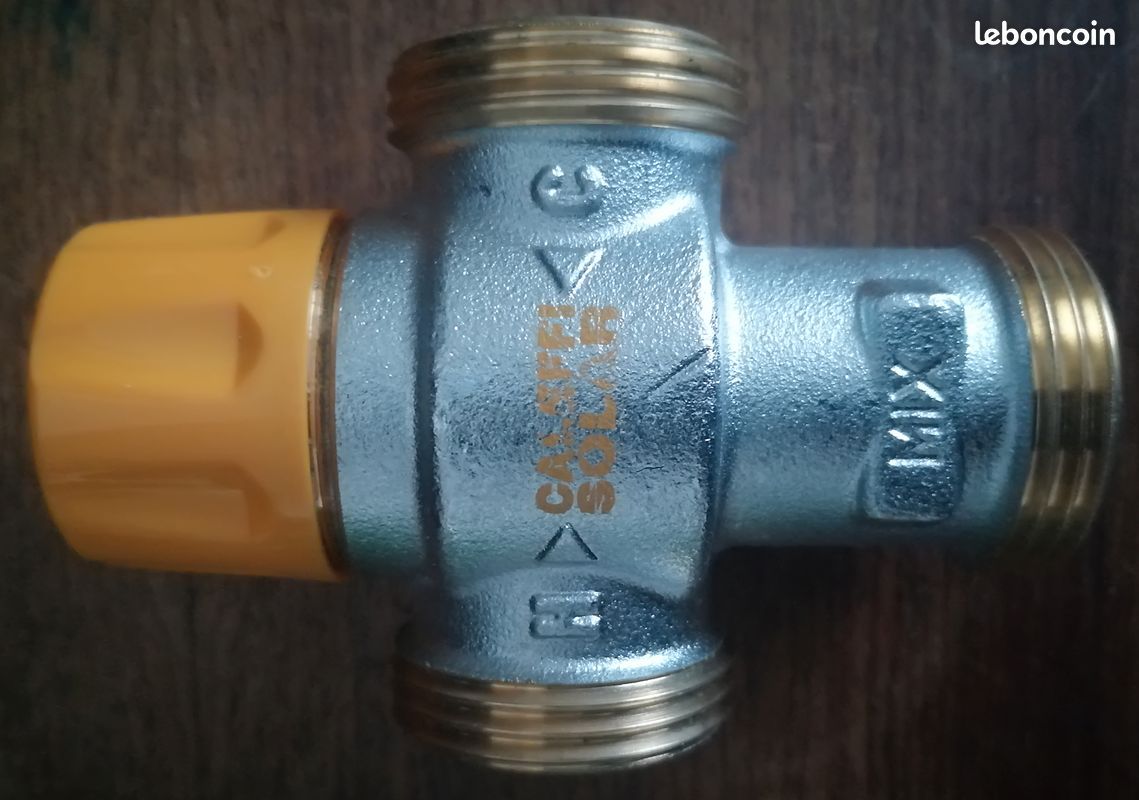 Vanne Thermostatique Chauffe Eau Solaire 3 Voies - Absolument Neuve (image 1)