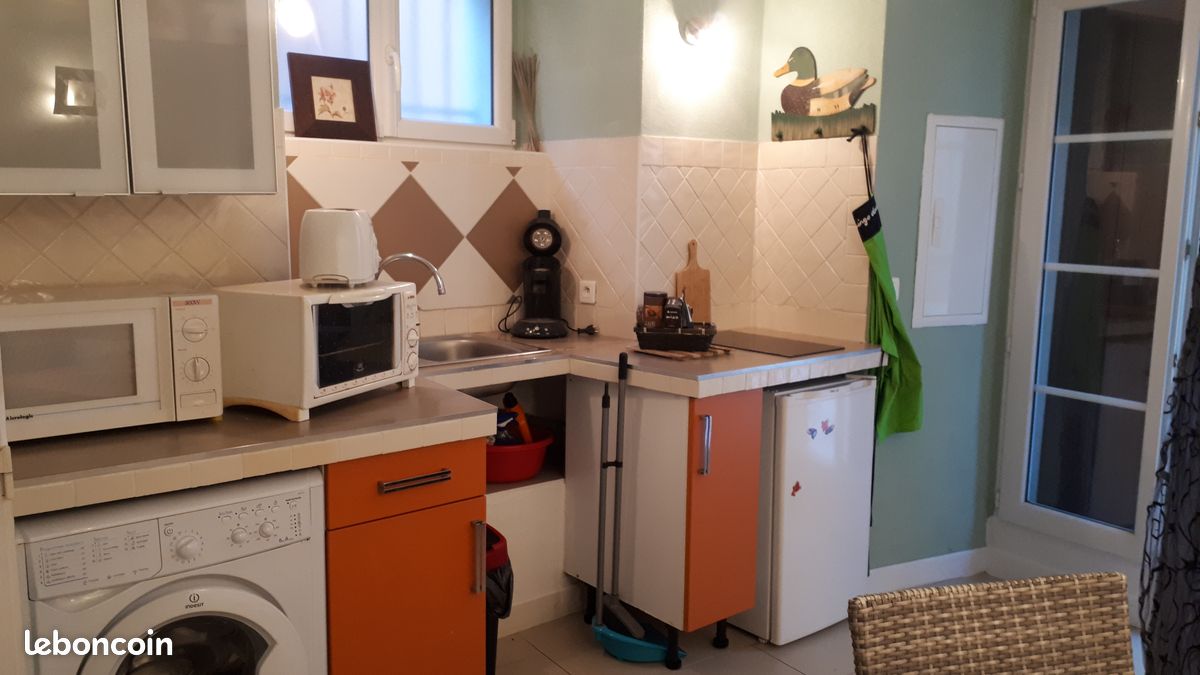 Loue studio meublé (image 2)