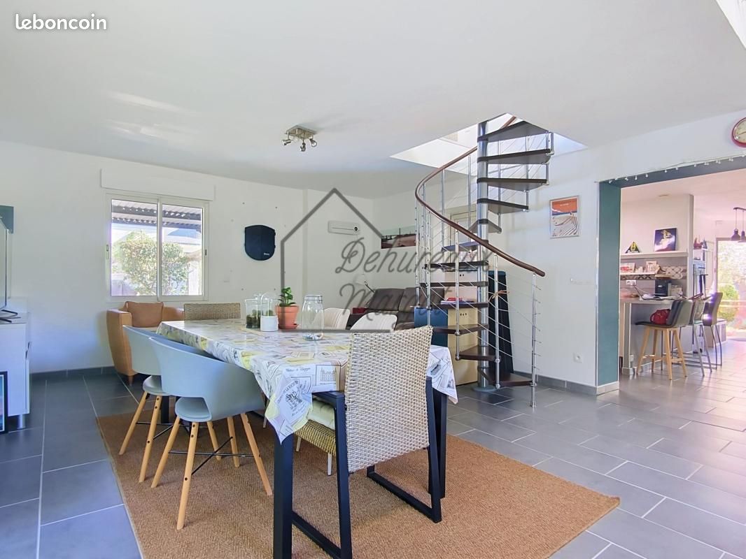 Maison 9 pièces 167 m² · à Rochecorbon · 167 m² · 470 000 €