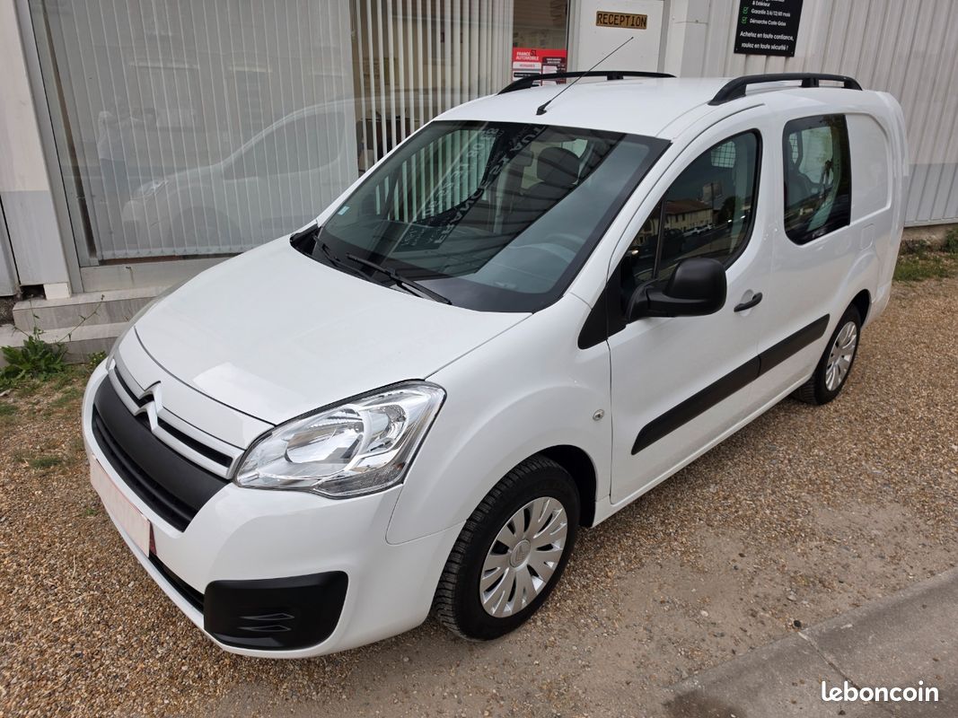 Citroën Berlingo Cabine Approfondie 5 places 1.6 Hdi 100 ch 31000 km année 02/2018 (image 2)