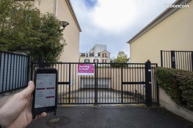 Parking Rungis · 91 €/mois