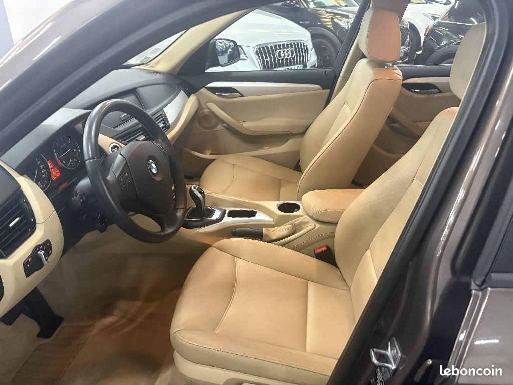 BMW X1 E84 LCI xDrive 18d 143 ch Première A (image 8)