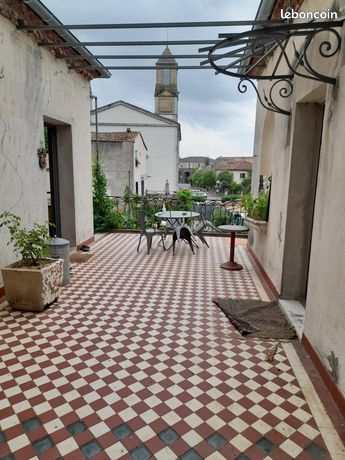 Maison 10 pièces 320 m²