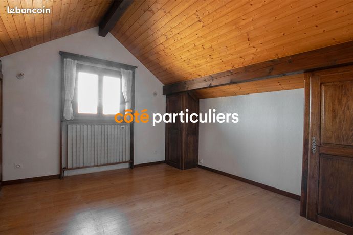 https://img.leboncoin.fr/api/v1/lbcpb1/images/d9/23/29/d92329246be5e9cef560454e8fa36be00f73abaa.jpg?rule=ad-image