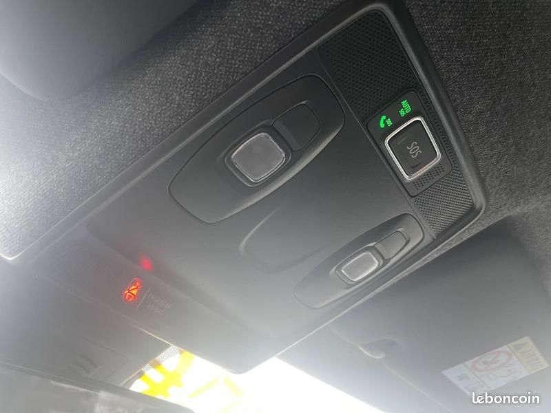 Renault Captur 1.6 E-Tech full hybrid 145ch Evolution (image 24)