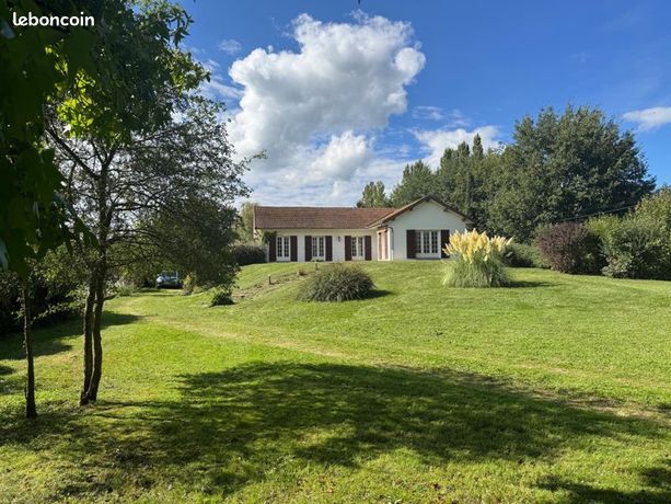 Charmante maison familiale au cœur d’un écrin de verdure