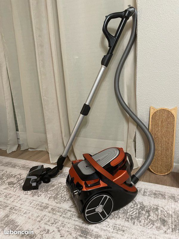 Aspirateur Rowenta Silence Ro7274ea Silence Force Cyclonic