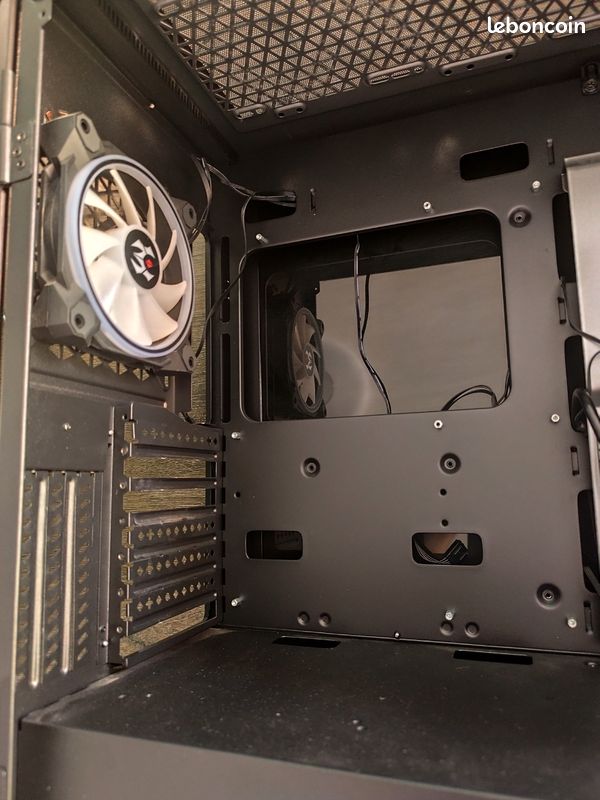 Boîtier PC Gamer Iron Glass + Watercooling AIO 360mm (Facture Grosbill 05/2025) (image 5)