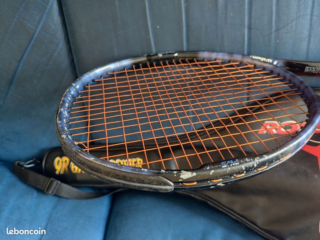 Raquette de tennis Rossignol avec housse - Sport & Plein air Raquette de tennis Rossignol avec housse - Sport & Plein air