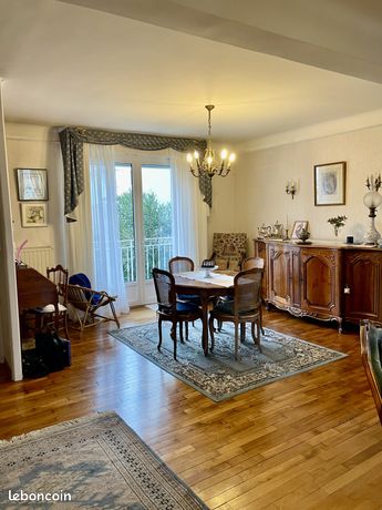 Maison 7 pièces 141 m²