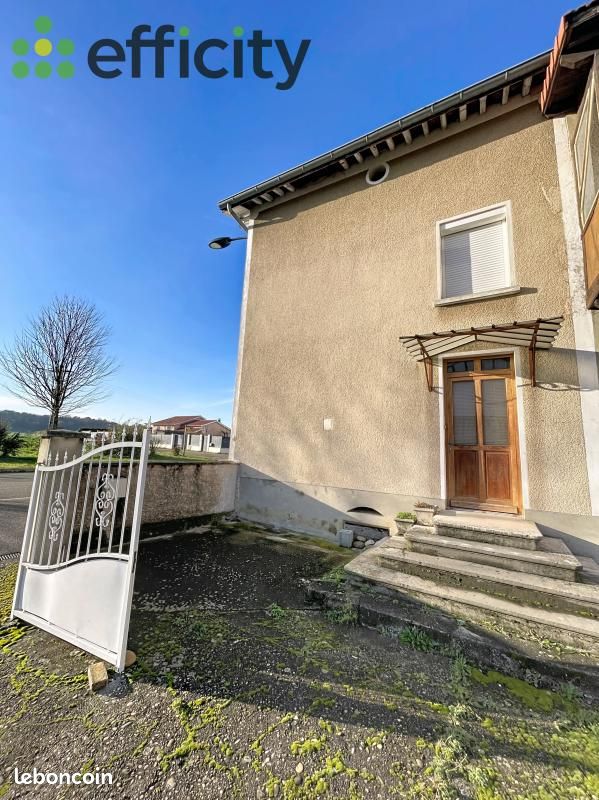 Maison 4 pièces 87 m² · à Communay · 87 m² · 190 000 €