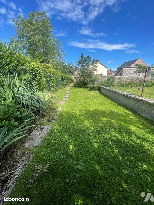 Maison 5 pièces 137 m² · à Abbeville · 137 m² · 210 000 €