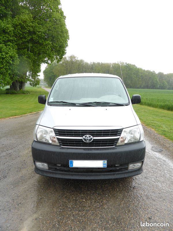 Toyota HIACE 4x4 (image 1)