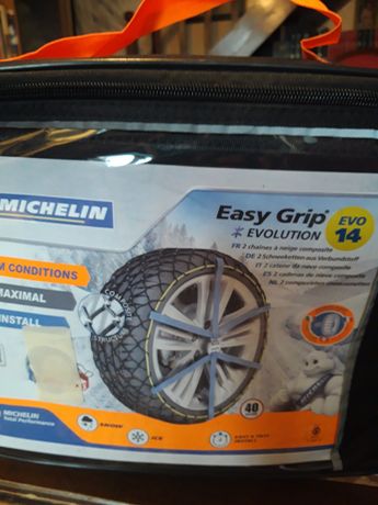 Chaînes Michelin Fastgrip montage frontal pneu 205-65-16 215-50-18 235-45-18