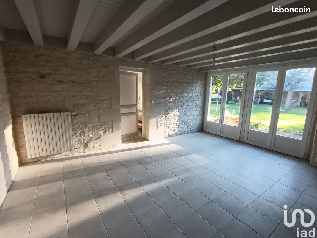 Ferme 10 pièces 285 m² - Monts-sur-Guesnes 86420 (image principale 4)