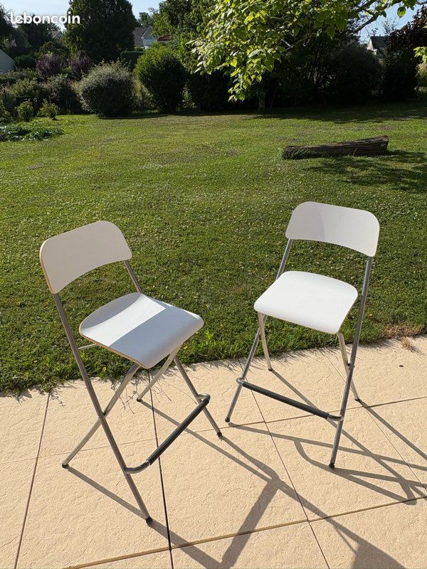 2 chaises haute IKEA (image 1)