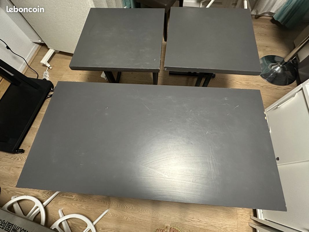 Table (image 1)