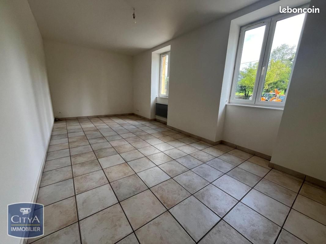 Appartement 3 pièces 58 m² · à Sainte-Cécile · 58 m² · 589 €/mois