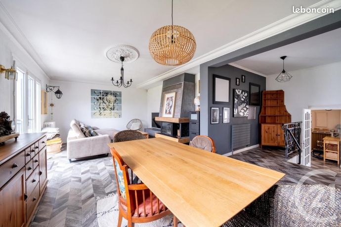 Maison 6 pièces 135 m²