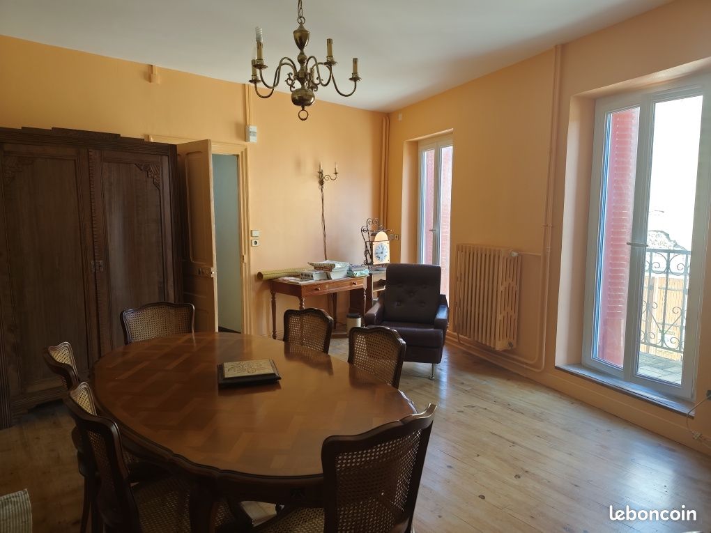 Maison 6 pièces 128 m² · à Messeix · 128 m² · 54 000 €