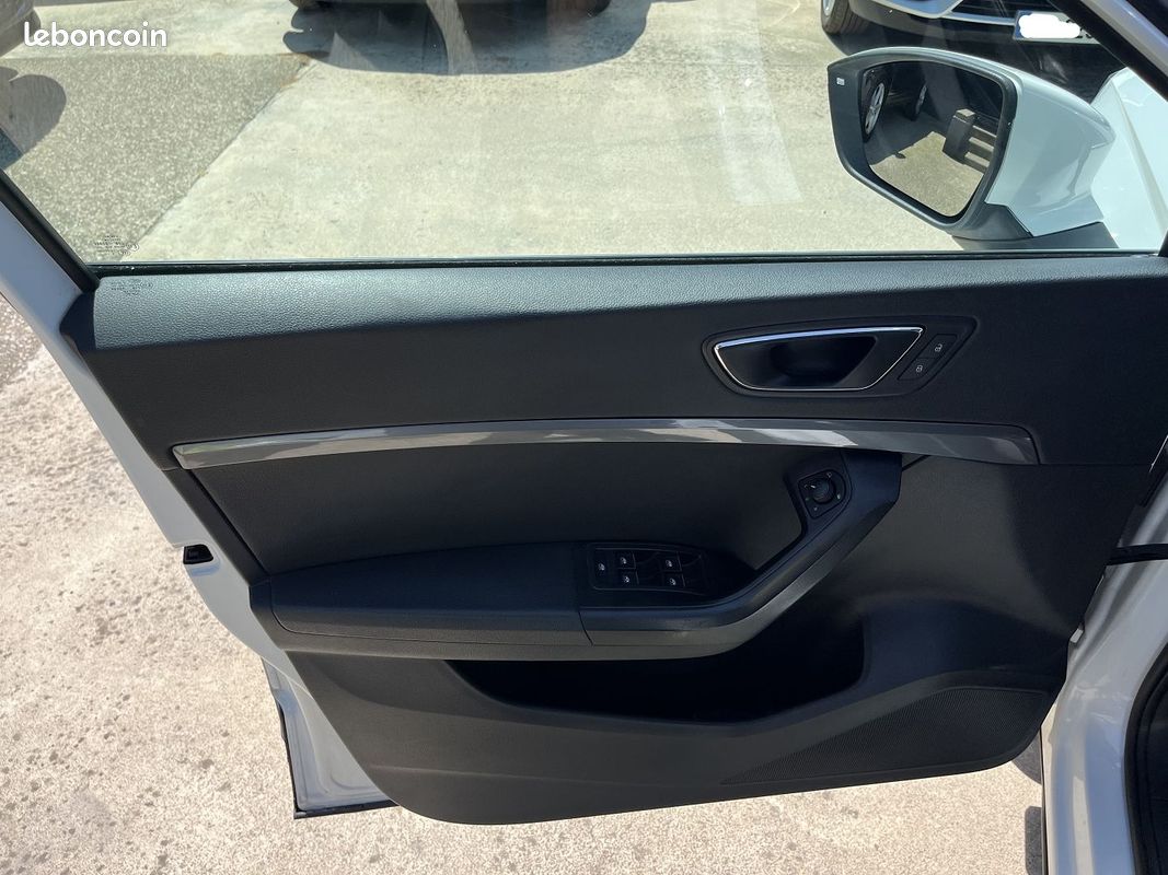 Seat ATECA 2.0 TDI 150CH S&S STYLE BUSINESS DSG PRIX HT FRAIS DE DOSSIER D'EXPORT INCLUS (image 8)