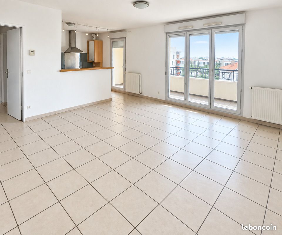 Appartement 4 pièces 84 m² · à Lyon · 84 m² · 1 200 €/mois