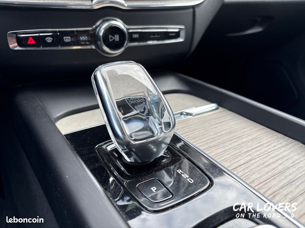 VOLVO XC60 B4 197 ch Geartronic 8 Plus Style Chrome (image 14)