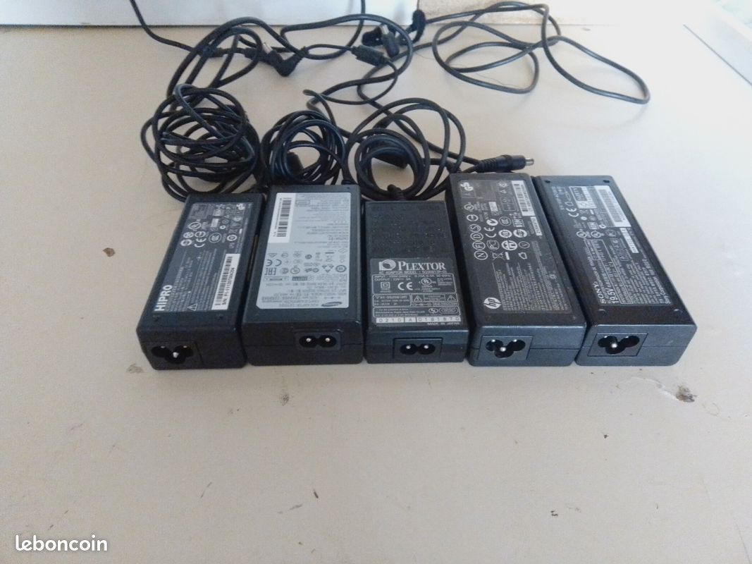 Lot chargeurs pc (image 2)