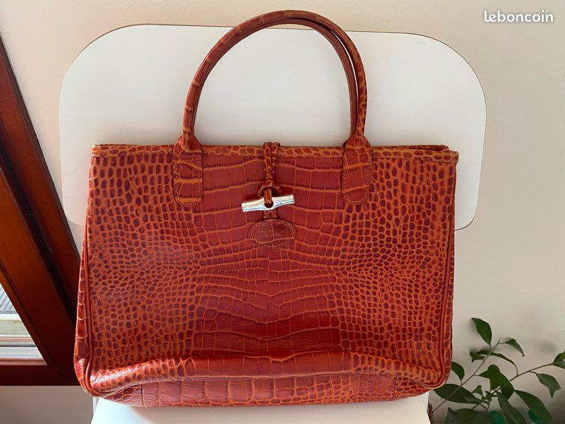 Lot 2 sacs Longchamp cuir embossé crocodile – Très bon état (image 1)