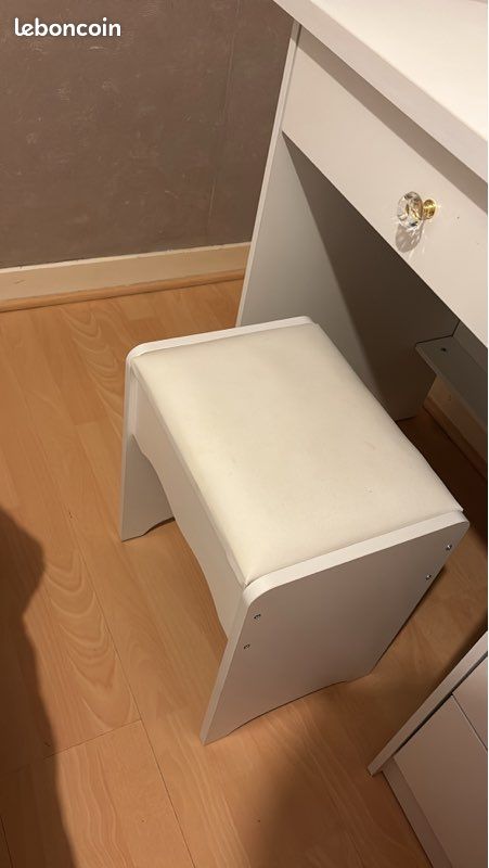 Coiffeuse avec miroir (image 7)
