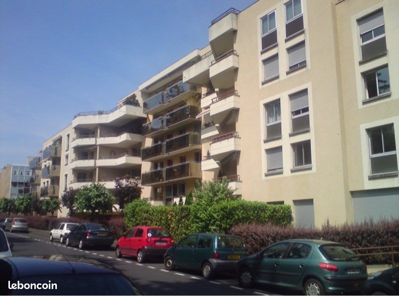 Appartement 3 pièces 70 m² · à Clermont-Ferrand · 70 m² · 790 €