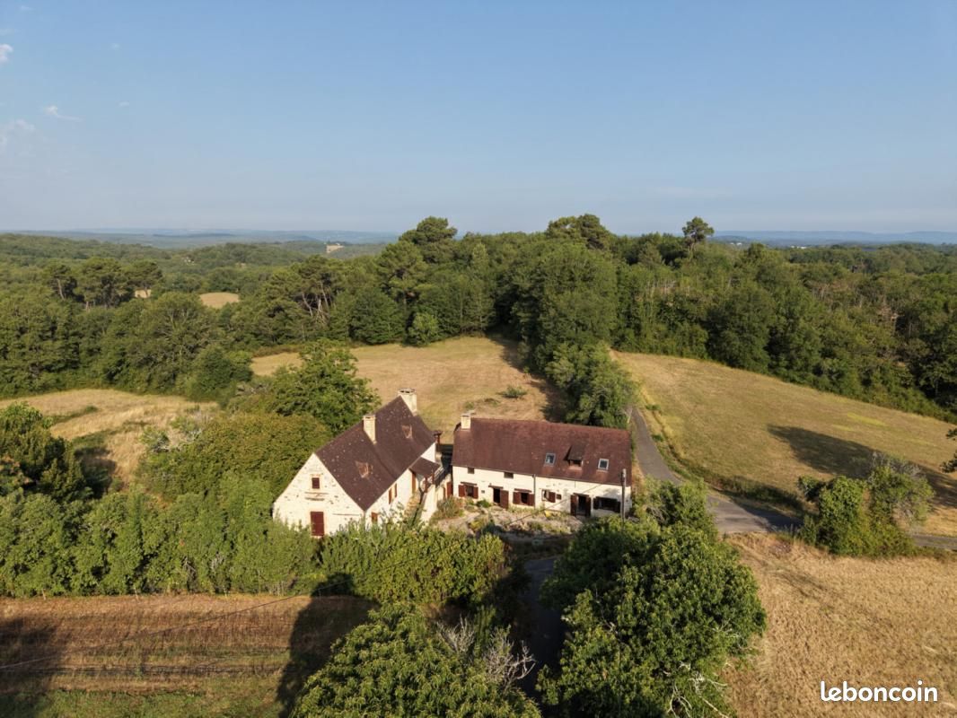 Maison 11 pièces 320 m² · à Gourdon · 320 m² · 436 800 €