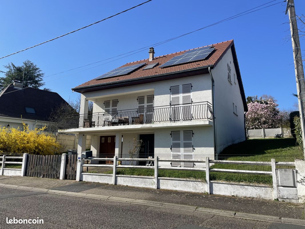 Maison 7 pièces 164 m² · à Bellerive-sur-Allier · 164 m² · 286 200 €