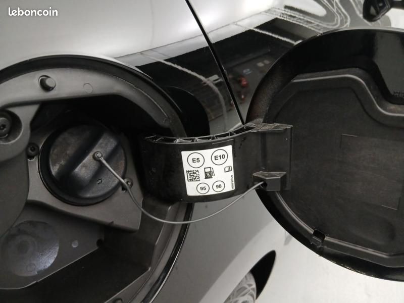Renault Clio 1.6 E-Tech 145ch full hybrid esprit Alpine - 24 (image 10)