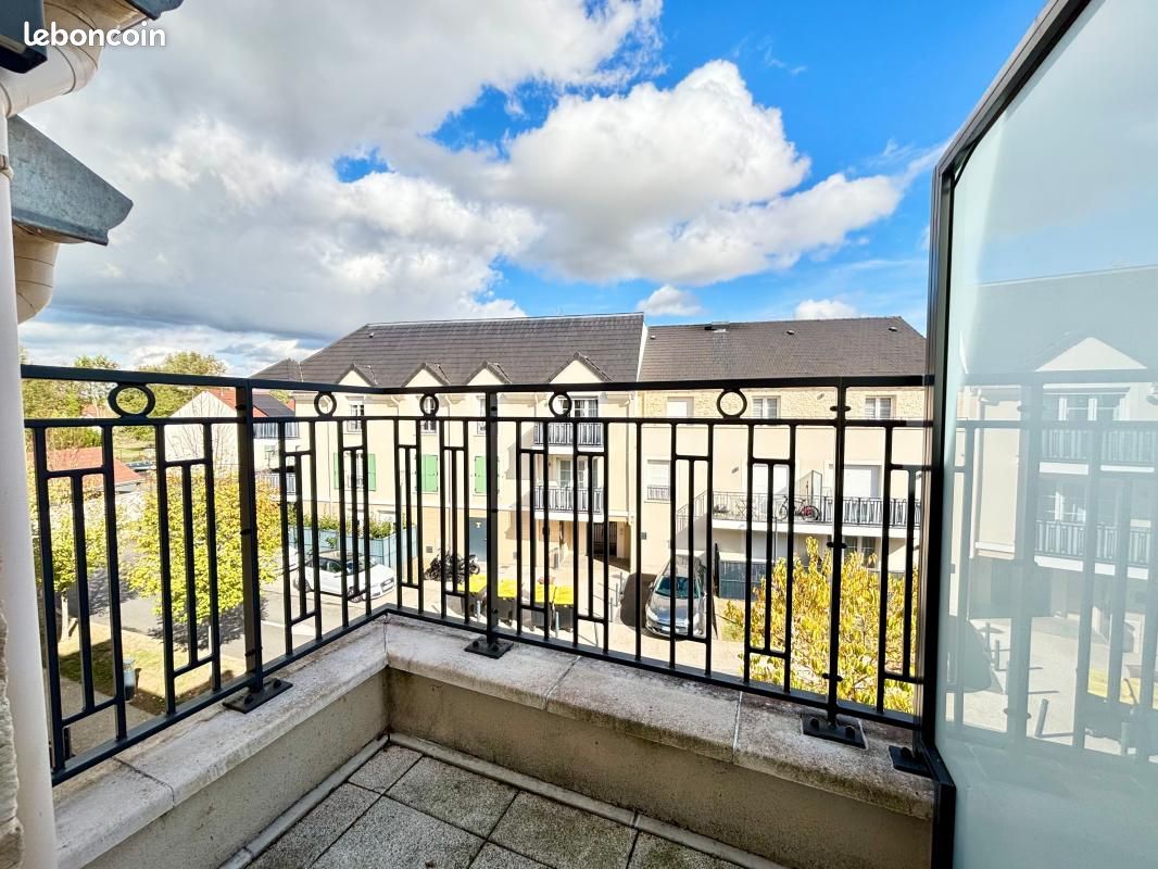 Appartement 1 pièce 33 m² · à Villeneuve-Saint-Denis · 33 m² · 155 000 €