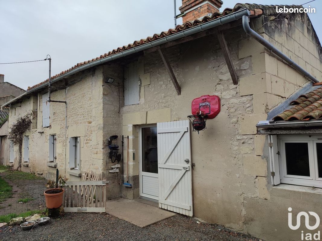 Maison 4 pièces 77 m² - Brion-près-Thouet 79290 (image principale 0)