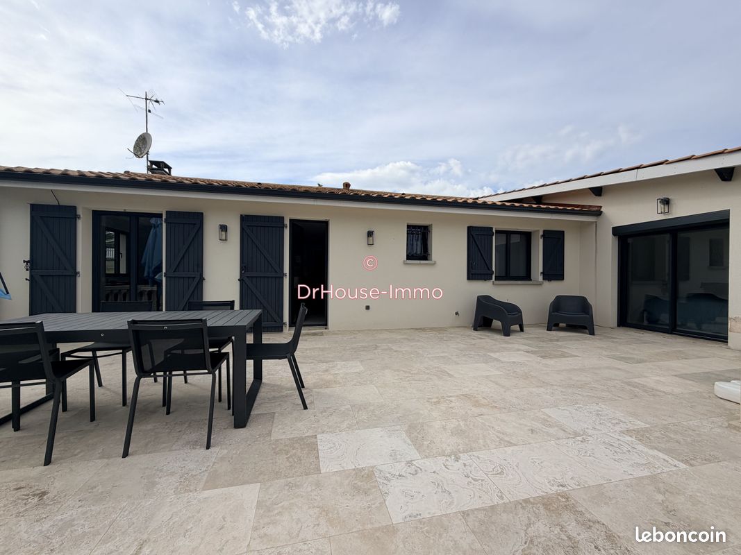 Maison 4 pièces 110 m² · à Artigues-près-Bordeaux · 110 m² · 435 000 €