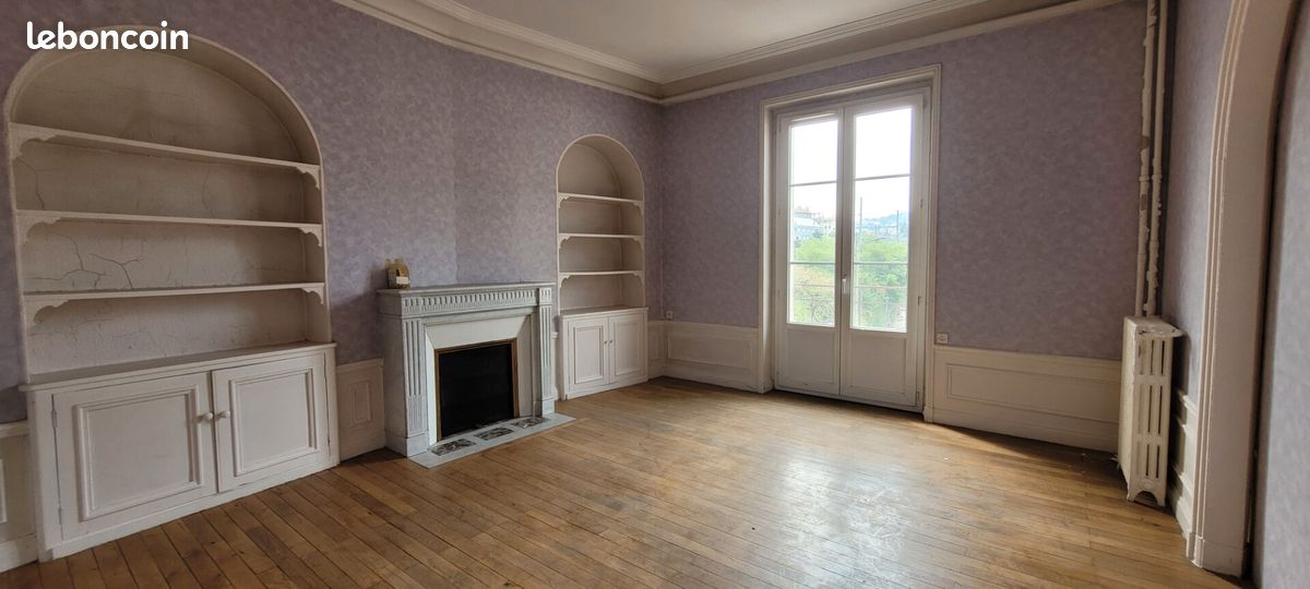 Appartement 3 pièces 81 m² · à Saint-Étienne · 81 m² · 65 000 €