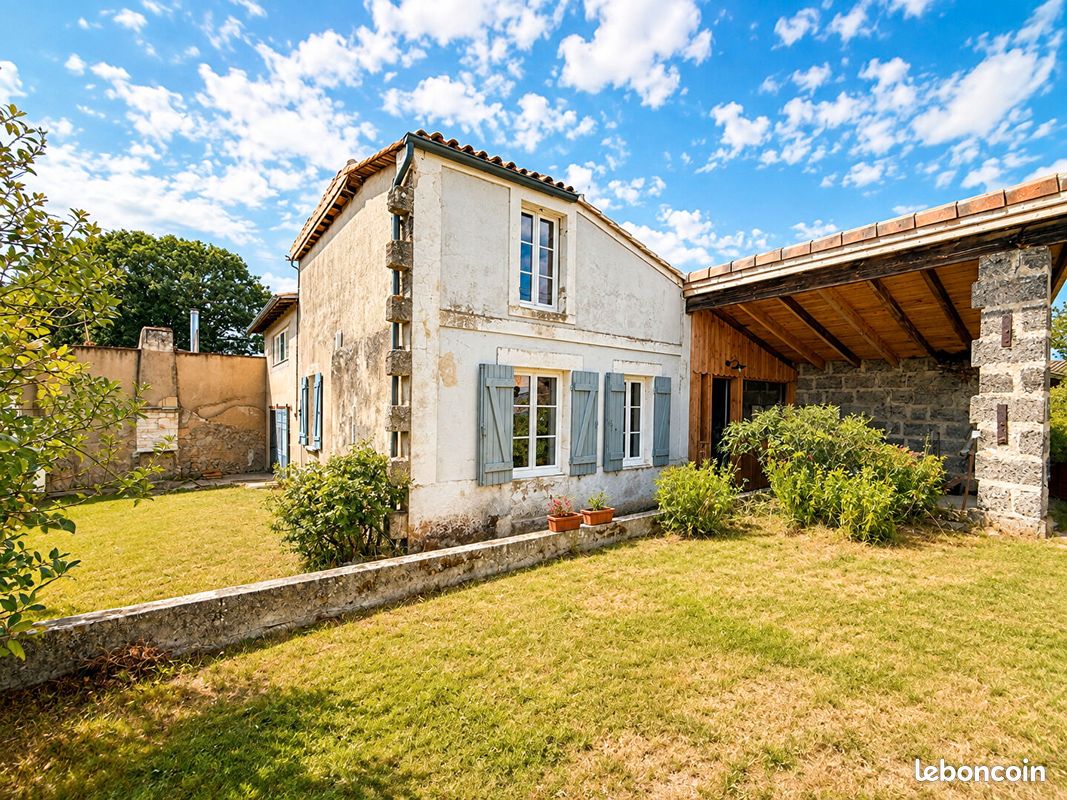 Maison 3 pièces 56 m² · à Saint-Martin-du-Bois · 56 m² · 138 900 €