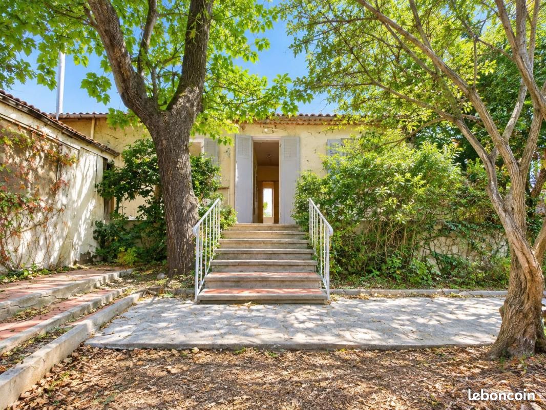 Maison 5 pièces 115 m² · à Nîmes · 115 m² · 530 000 €