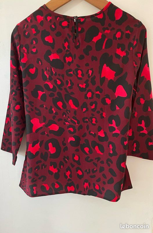 Damart Blouse imprimer léopard rouge/noir (image 4)