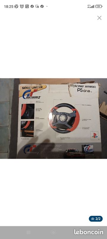 Volant et pédalier rétro gaming PS1 édition limitée (image 5)