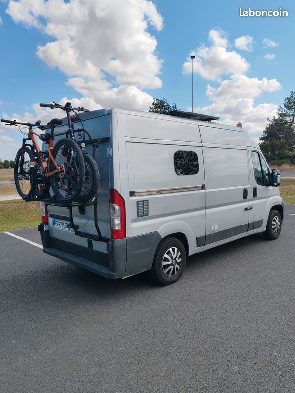 Fourgon aménagé fiat Ducato - Caravaning