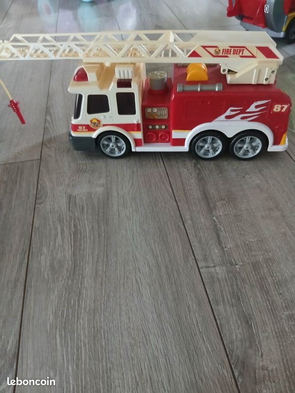 Camion de pompiers playmobil (image 2)