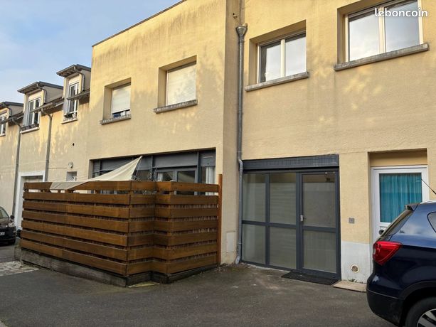 Studio 1 pièce 20 m²