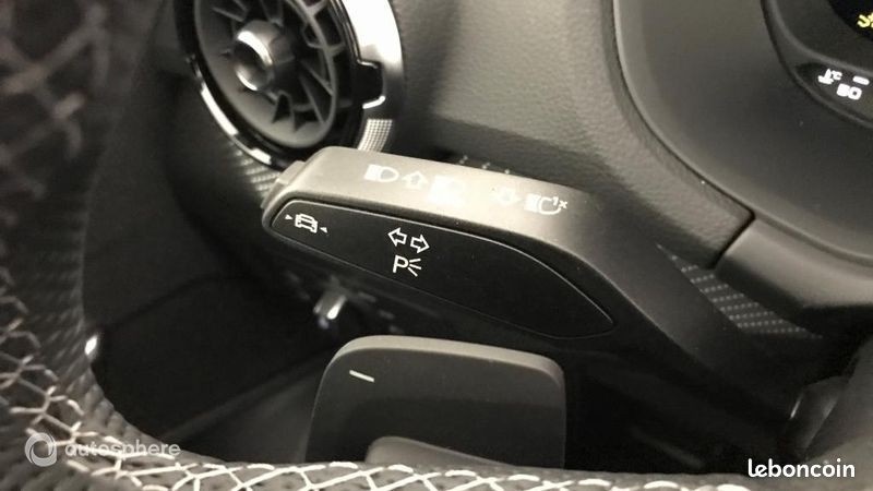 Audi Q2 35 TDI 150ch S line Plus S tronic 7 (image 23)