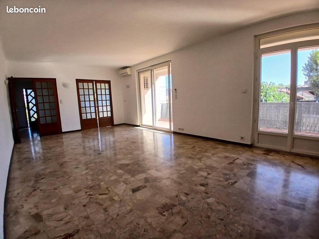 Appartement 4 pièces 102 m² · à Salon-de-Provence · 102 m² · 1 320 €/mois