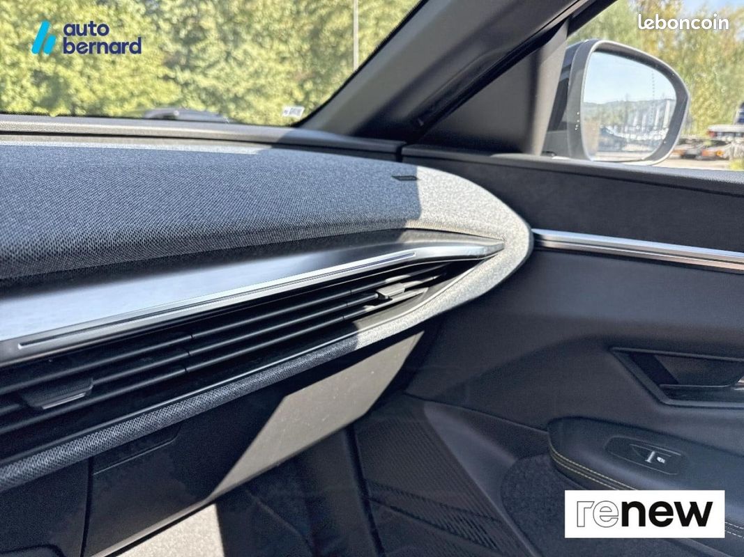 Renault Megane E-TECH Megane E-Tech EV60 220 ch super charge Techno (image 16)
