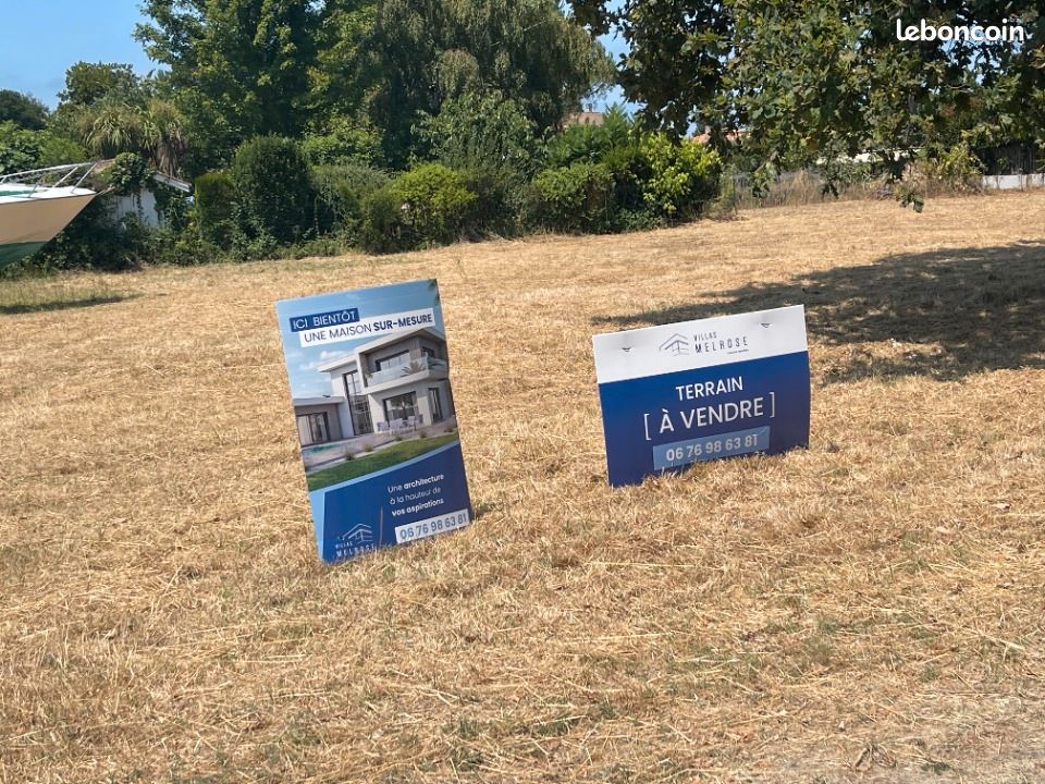 Terrain 2 055 m² La Teste De Buch · à La Teste-de-Buch · 1 052 631 €